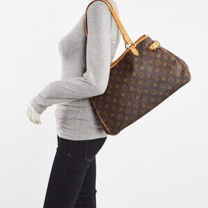 Louis Vuitton Monogram Canvas Batignolles Horizontal Bag